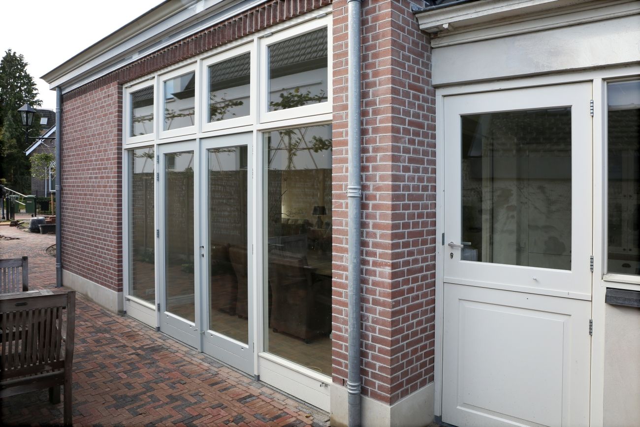Uitbouw baksteen