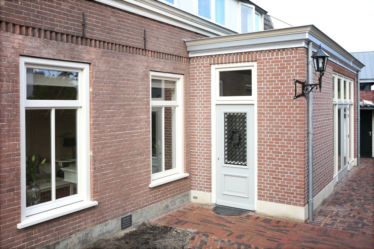 Uitbouw baksteen